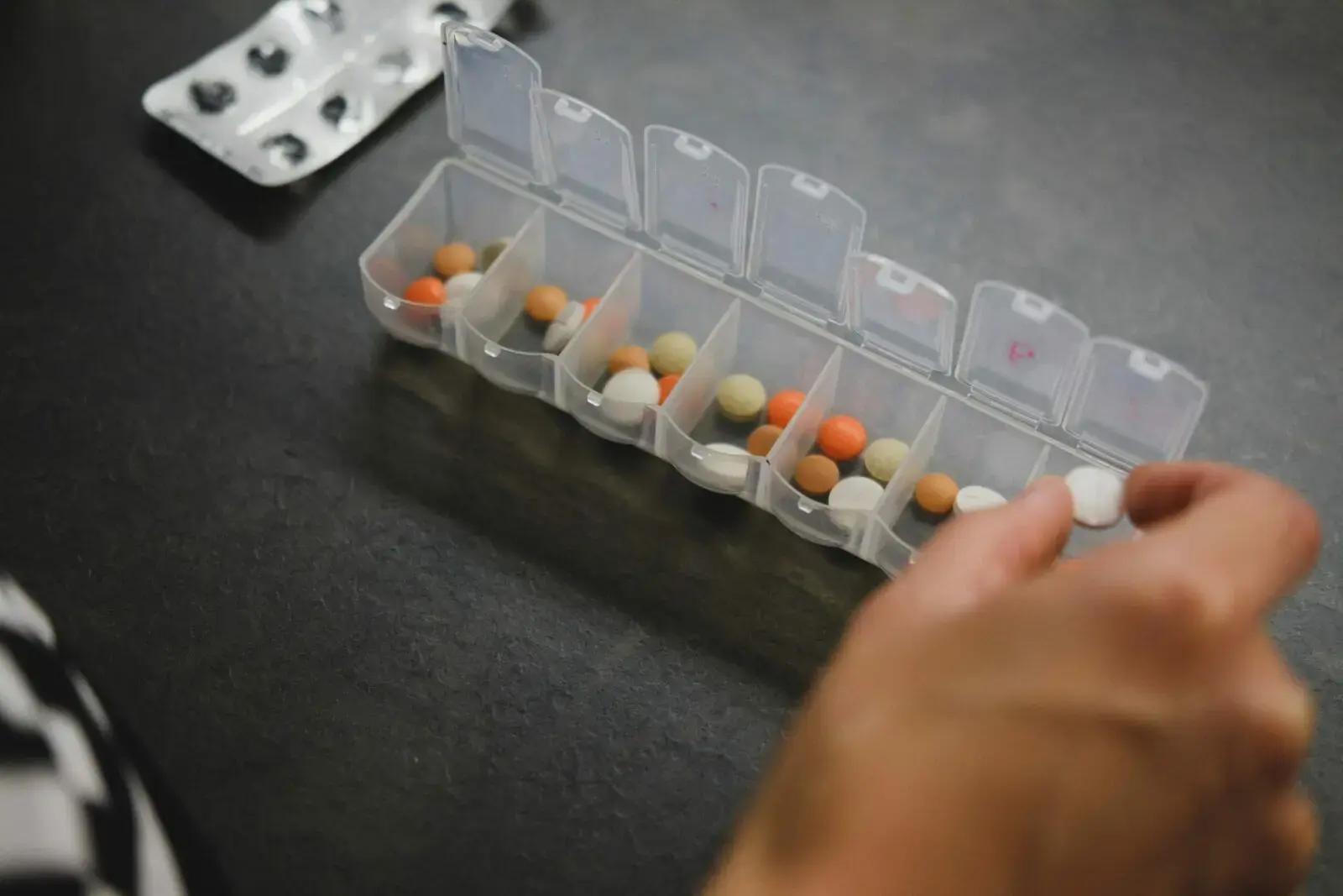 Farmacistul spune că nu o să ia niciodată aceste 3 suplimente populare